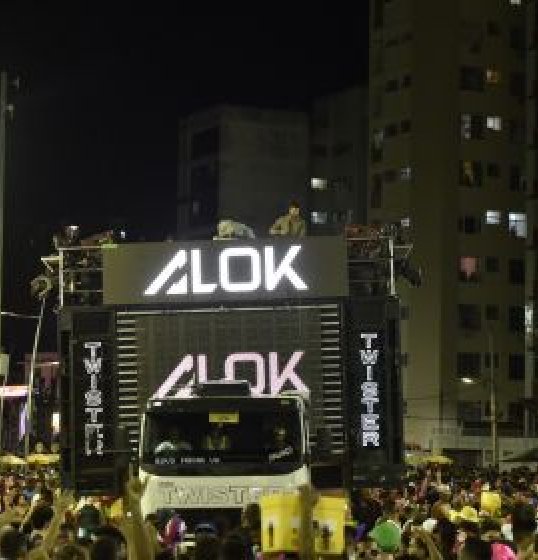 Pela terceira vez, Alok se apresenta no Carnaval de Salvador