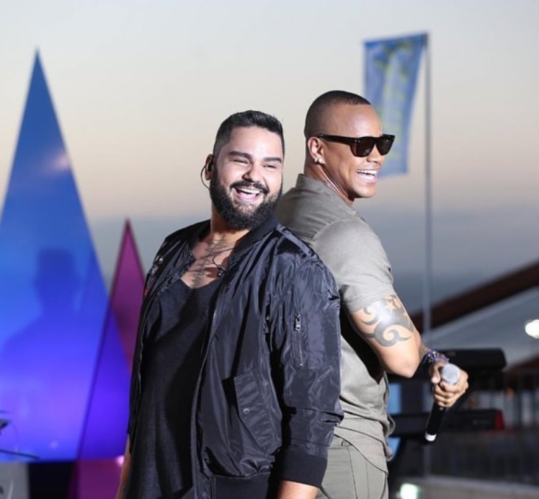 [Rode Torres lança novo single e clipe com participação de Léo Santana]