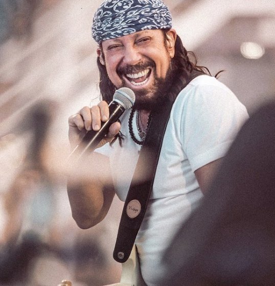 Especial Perfil - Bell Marques Especial Perfil - Bell Marques