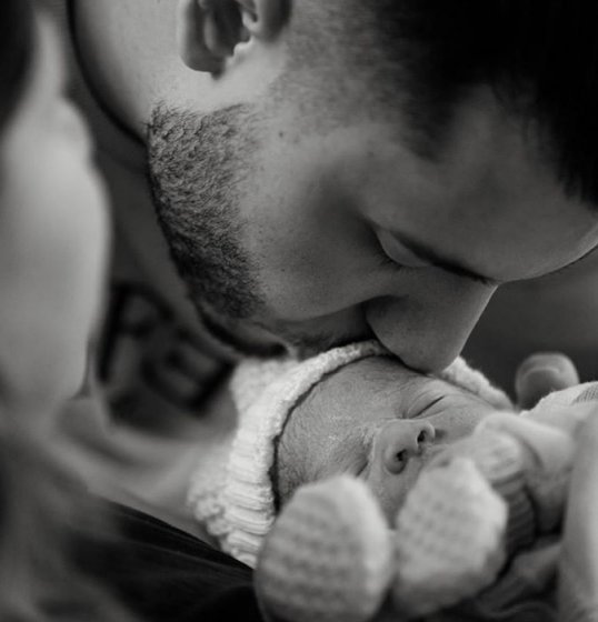 Nasce o filho de Marília Mendonça Nasce o filho de Marília Mendonça