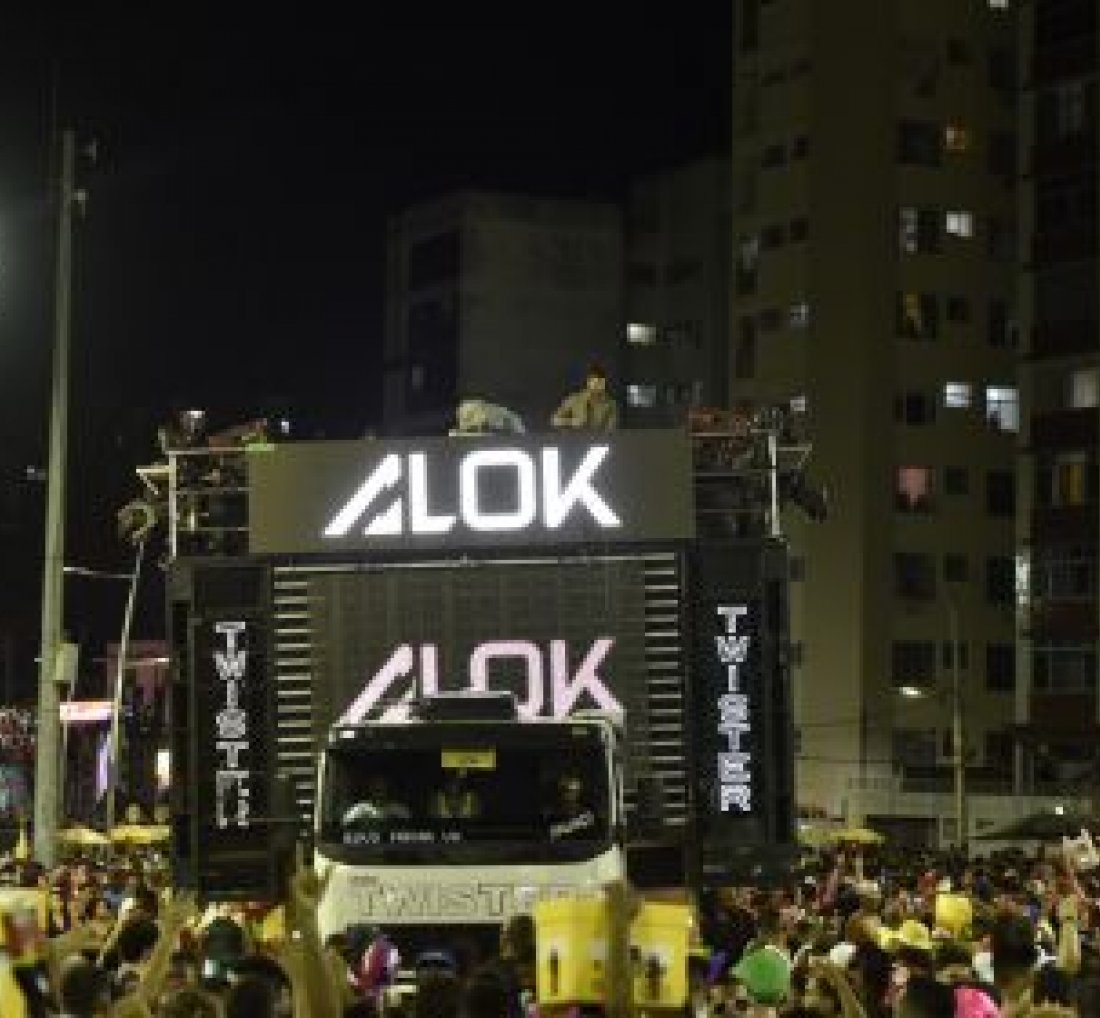 [Pela terceira vez, Alok se apresenta no Carnaval de Salvador]