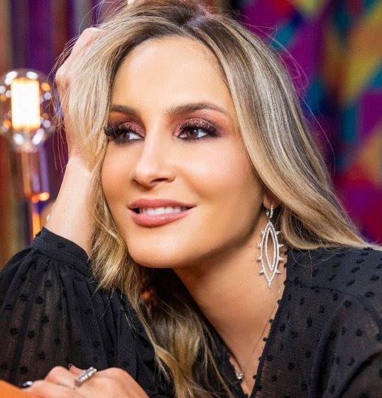 Claudia Leitte não faz mais parte da gravadora de Jay-Z Claudia Leitte não faz mais parte da gravadora de Jay-Z