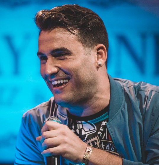 Tayrone lança clipe!! Tayrone lança clipe!!