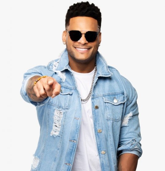 Ao vivo com o pai: nova live do Parangolé! Ao vivo com o pai: nova live do Parangolé!