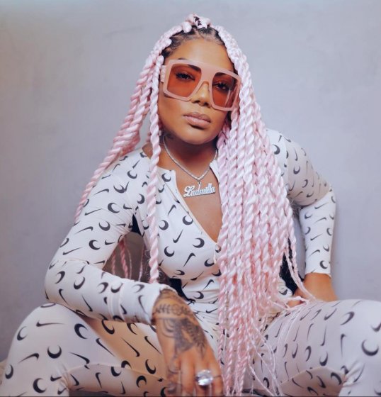 Ludmilla recorda o momento que assumiu para mãe a sua orientação sexual Ludmilla recorda o momento que assumiu para mãe a sua orientação sexual