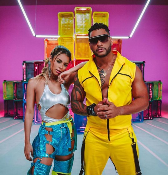 Parangolé grava clipe novo com Lexa Parangolé grava clipe novo com Lexa