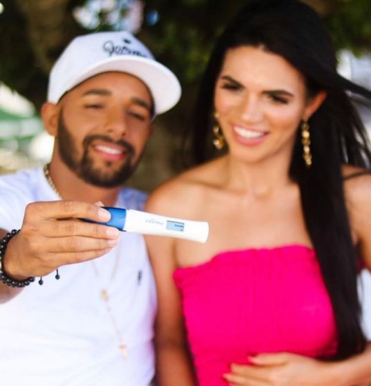 Com um “Teste de Farmácia”, Unha Pintada recebe a notícia de que será pai novamente Com um “Teste de Farmácia”, Unha Pintada recebe a notícia de que será pai novamente