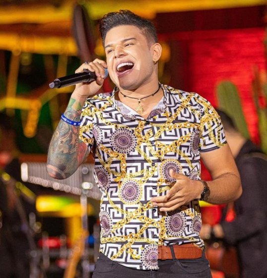 Primeira faixa lançada do DVD de Tierry é “Rita” Primeira faixa lançada do DVD de Tierry é “Rita”