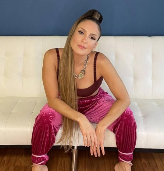 Claudia leitte levará Carnaval para fora do país em 2021 Claudia leitte levará Carnaval para fora do país em 2021