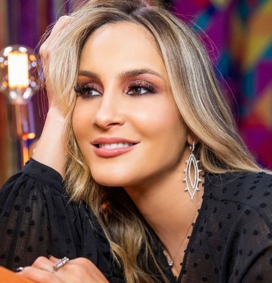 Spoiler! Claudia Leitte canta trecho de “Rodou”, parceria com Wesley Safadão Spoiler! Claudia Leitte canta trecho de “Rodou”, parceria com Wesley Safadão