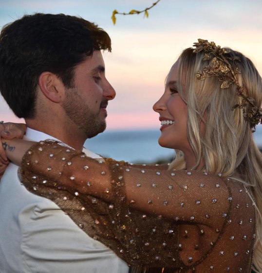 Revelações! Claudia Leitte afirma ter medo dos filhos flagrarem momento íntimo com o marido Revelações! Claudia Leitte afirma ter medo dos filhos flagrarem momento íntimo com o marido