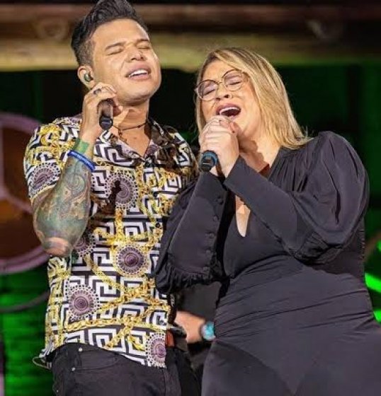 Lançamentos! Tierry divulga música com Marília Mendonça e EP do DVD “Acertou na Mosca” Lançamentos! Tierry divulga música com Marília Mendonça e EP do DVD “Acertou na Mosca”