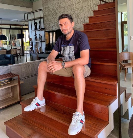 Mano Walter lança álbum Mano Walter lança álbum