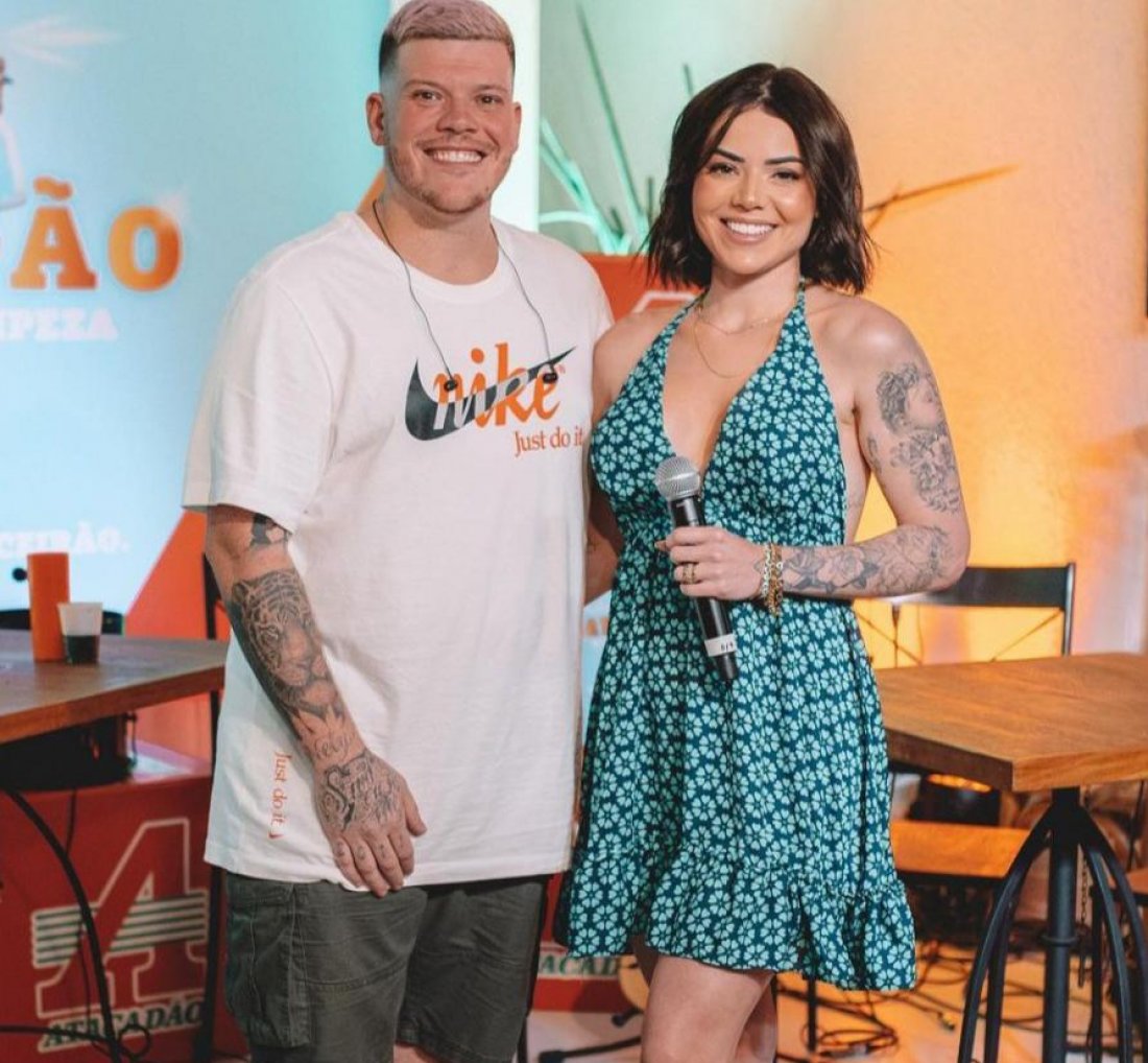 Esposa de Ferrugem fala sobre briga e cantor responde: [Esposa de Ferrugem fala sobre briga e cantor responde: