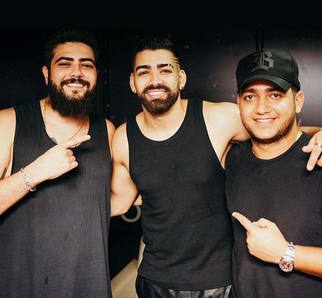 [Dilsinho conta a história por trás do hit “Sogra”em parceria com Henrique e Juliano]