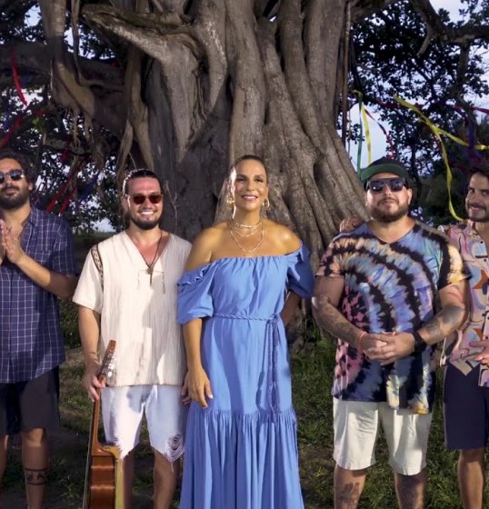 Atitude 67 lança EP com participação de Ivete Sangalo