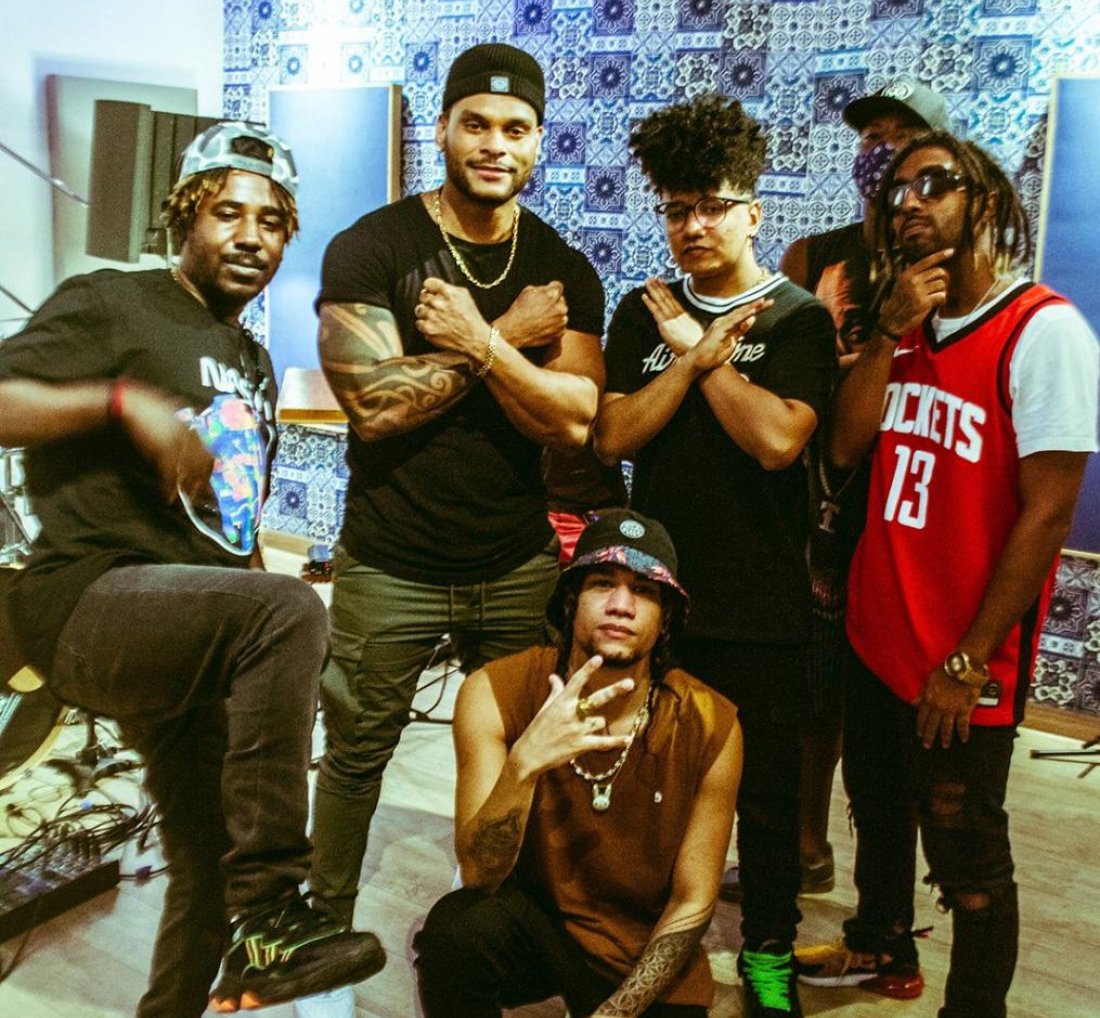 Àttooxxá lança parceria com Parangolé na música: [Àttooxxá lança parceria com Parangolé na música: