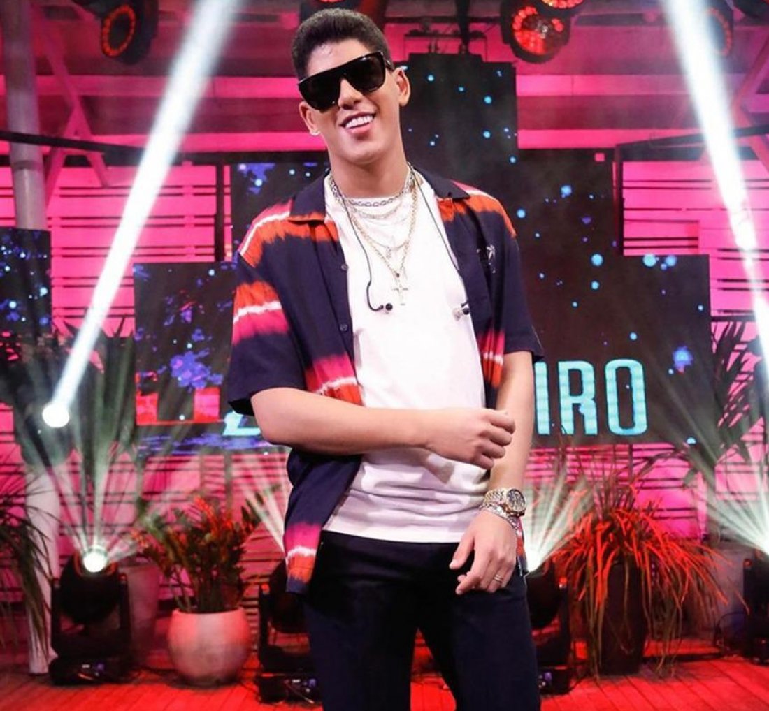 [Zé Vaqueiro tem três clipes nos vídeos em alta do Youtube]