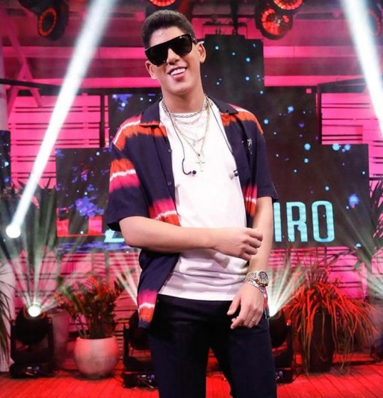 Zé Vaqueiro tem três clipes nos vídeos em alta do Youtube Zé Vaqueiro tem três clipes nos vídeos em alta do Youtube