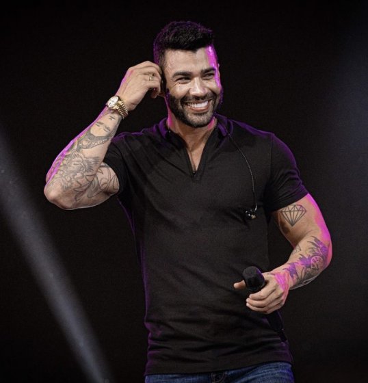 Mansão de Gusttavo Lima vira meme após invasão ao Congresso dos Estados Unidos Mansão de Gusttavo Lima vira meme após invasão ao Congresso dos Estados Unidos