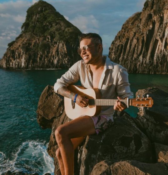 Tierry é fenômeno no Youtube, Spotify e nas rádios Tierry é fenômeno no Youtube, Spotify e nas rádios