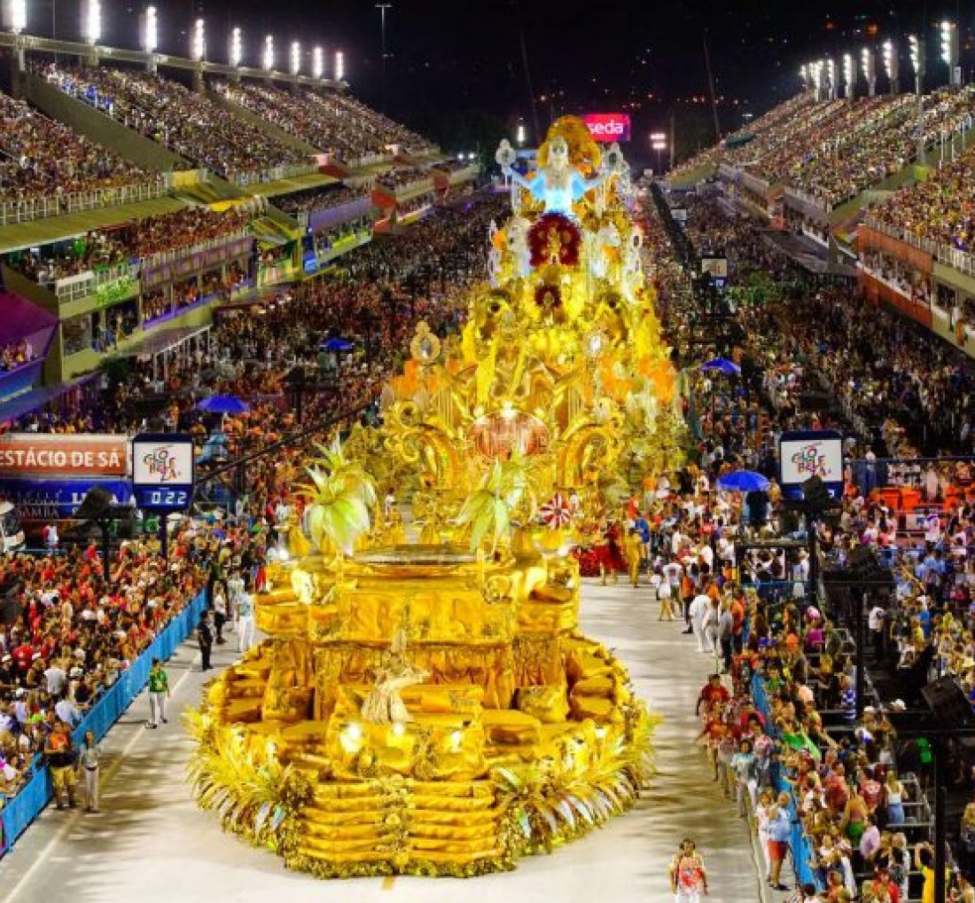 [ Rio de Janeiro oficializa Carnaval em julho todos os anos]