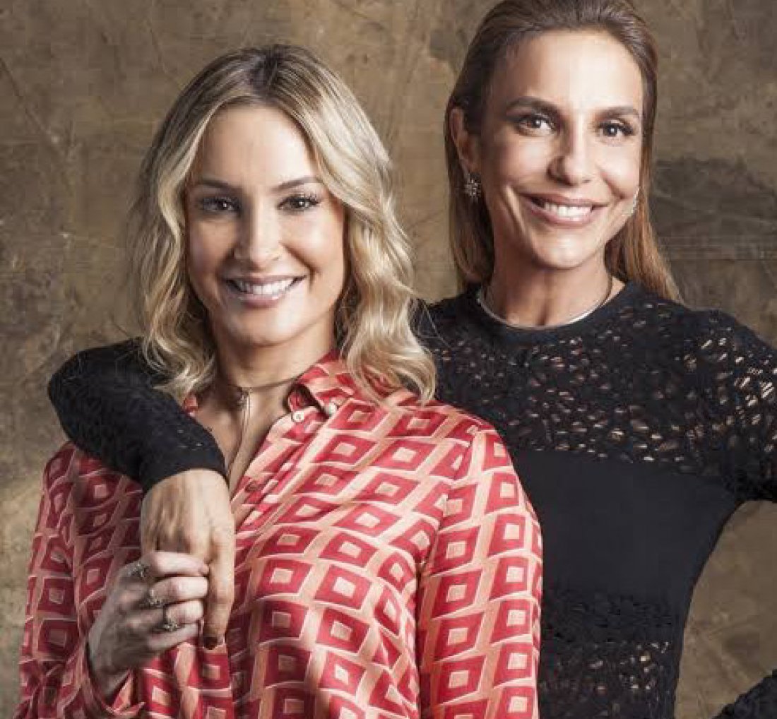 [Fãs fazem abadá para live de Ivete Sangalo e Claudia Leitte]