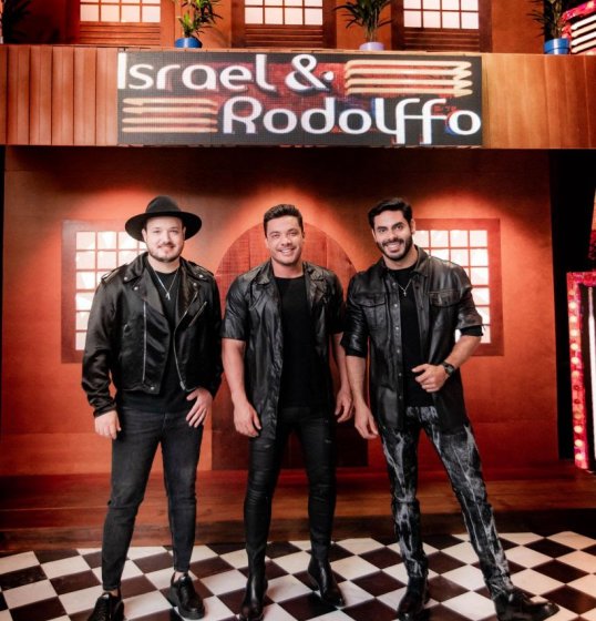 Israel & Rodolffo lançam novo EP e clipe inédito com participação de Wesley Safadão Israel & Rodolffo lançam novo EP e clipe inédito com participação de Wesley Safadão