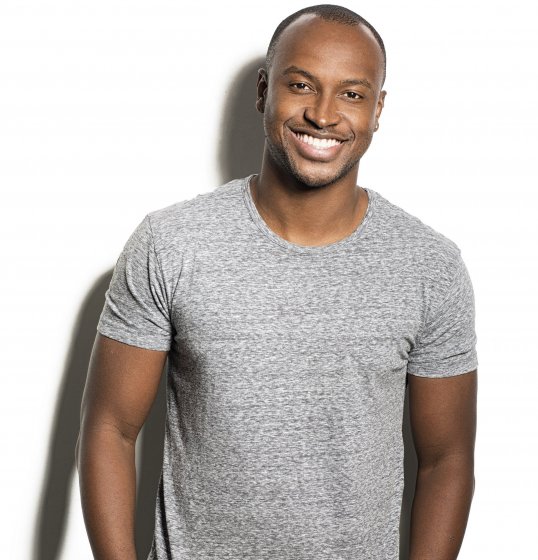 Thiaguinho traz seus sucessos para o Bonfim de Tarde Thiaguinho traz seus sucessos para o Bonfim de Tarde