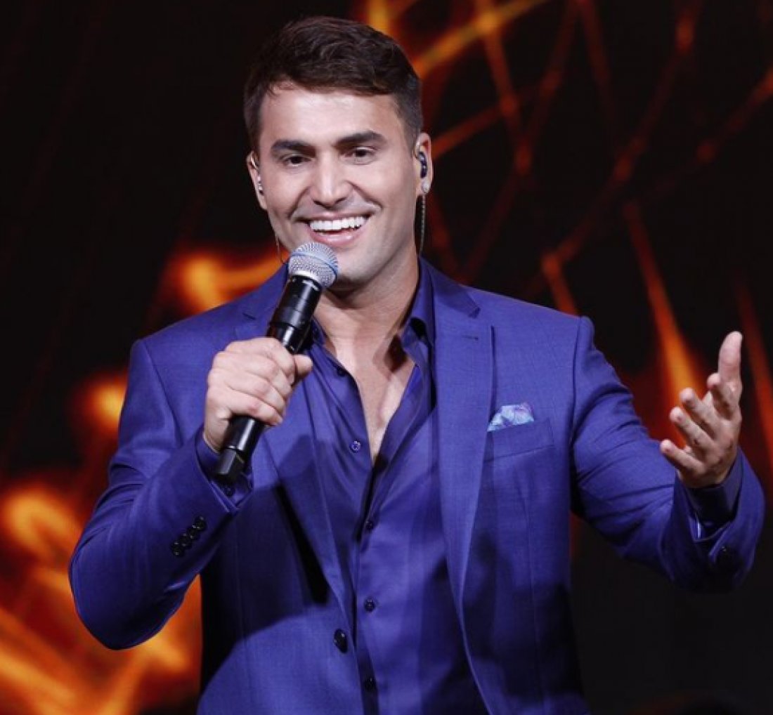 [CD de Tayrone tem 300 mil plays no fim de semana]