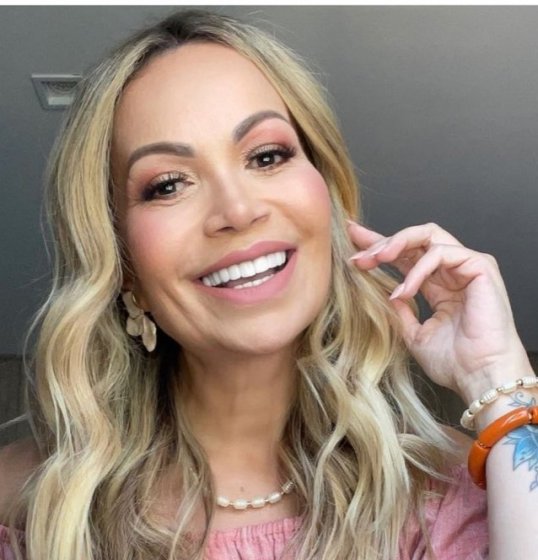 Solange Almeida leva o forró para os EUA Solange Almeida leva o forró para os EUA