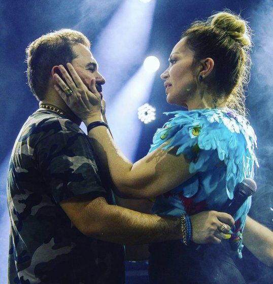 Xand Avião e Solange Almeida se reencontram nos palcos Xand Avião e Solange Almeida se reencontram nos palcos