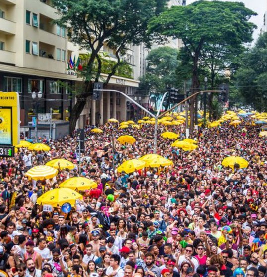 Prefeitura de São Paulo cancela Carnaval de rua, mas mantém o desfile das escolas de sambas 