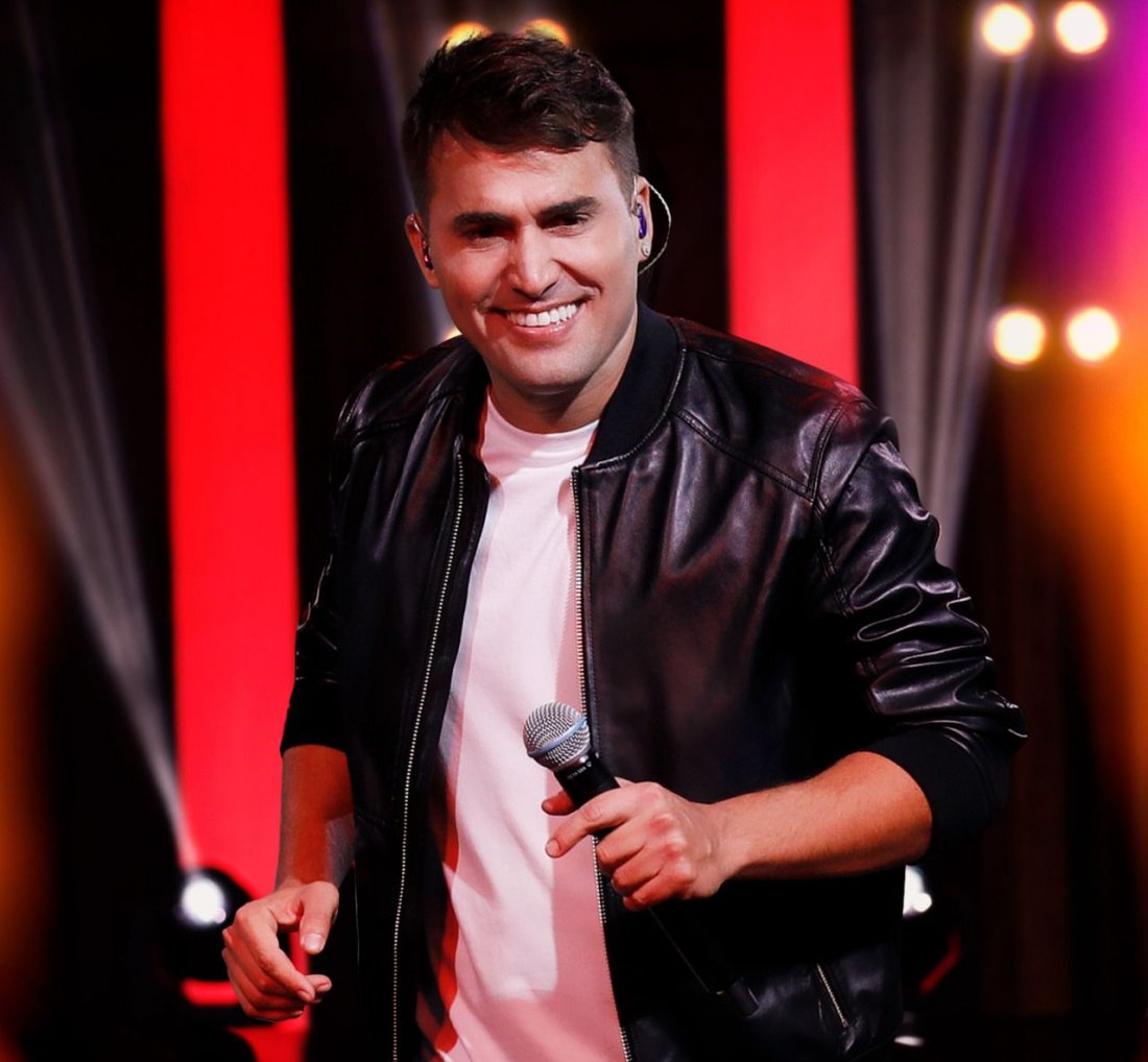 [Confira! Tayrone, Léo Santana e Lauana Prado juntos em duas canções inéditas]