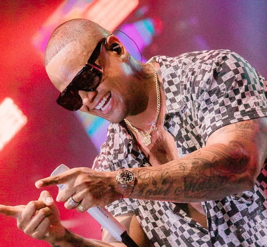 Léo Santana fala sobre alteração em decreto:  [Léo Santana fala sobre alteração em decreto: