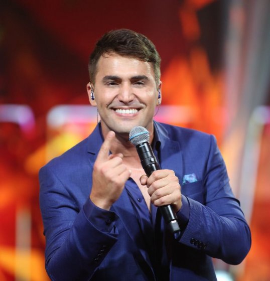 Tayrone é o artista da Bahia com maior número de ouvintes mensais no Spotify atualmente Tayrone é o artista da Bahia com maior número de ouvintes mensais no Spotify atualmente