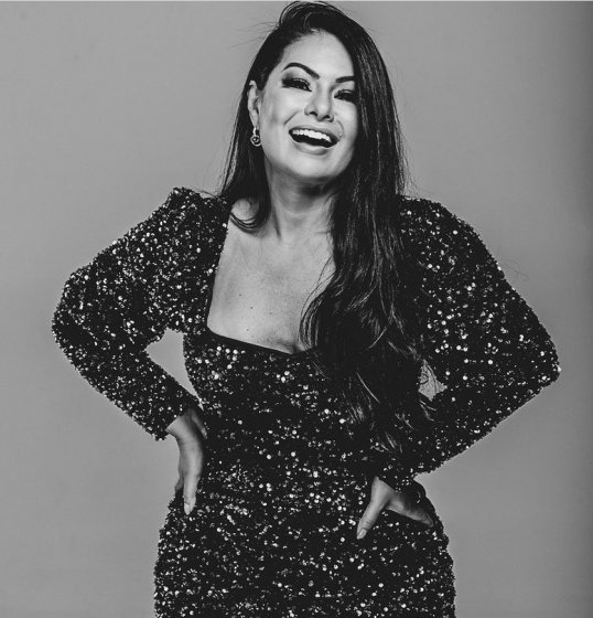 Faleceu nesta quarta-feira (23), a cantora Paulinha Abelha, da banda Calcinha Preta Faleceu nesta quarta-feira (23), a cantora Paulinha Abelha, da banda Calcinha Preta