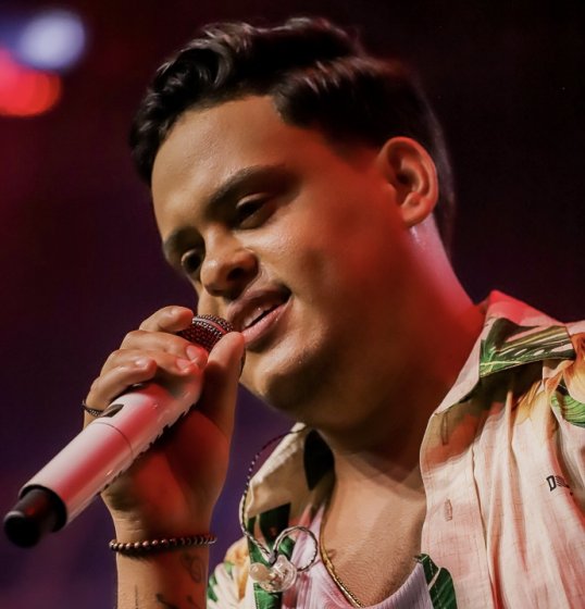 Thiago Aquino atinge a marca de 50 milhões de plays na plataforma Thiago Aquino atinge a marca de 50 milhões de plays na plataforma