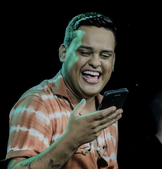 Show de Thiago Aquino em São Paulo, tem ingressos esgotados Show de Thiago Aquino em São Paulo, tem ingressos esgotados