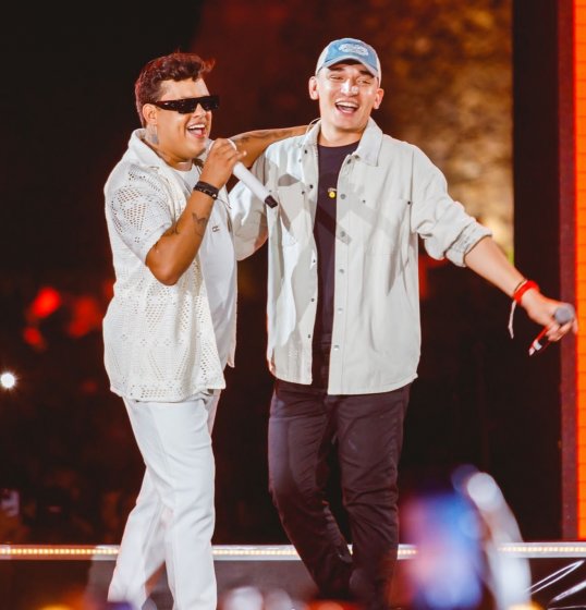 Thiago Aquino lança faixa com João Gomes Thiago Aquino lança faixa com João Gomes