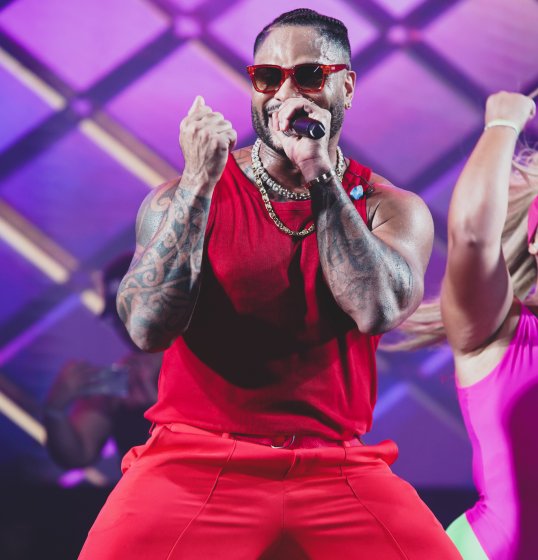 Contrato de Tony Salles com Parangolé encerra em 2025 Contrato de Tony Salles com Parangolé encerra em 2025