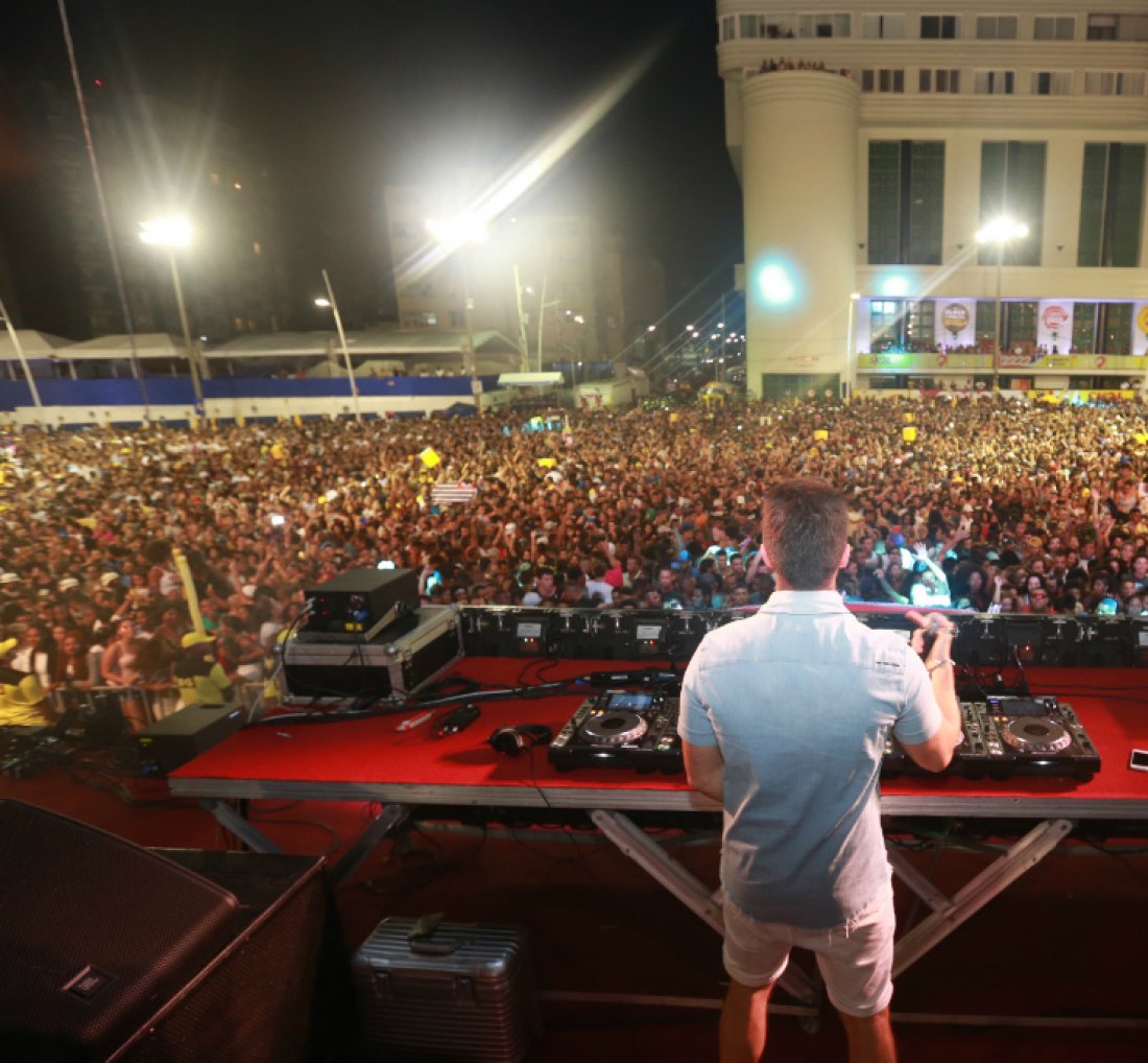[Veja como curtir o carnaval alternativo em salvador]