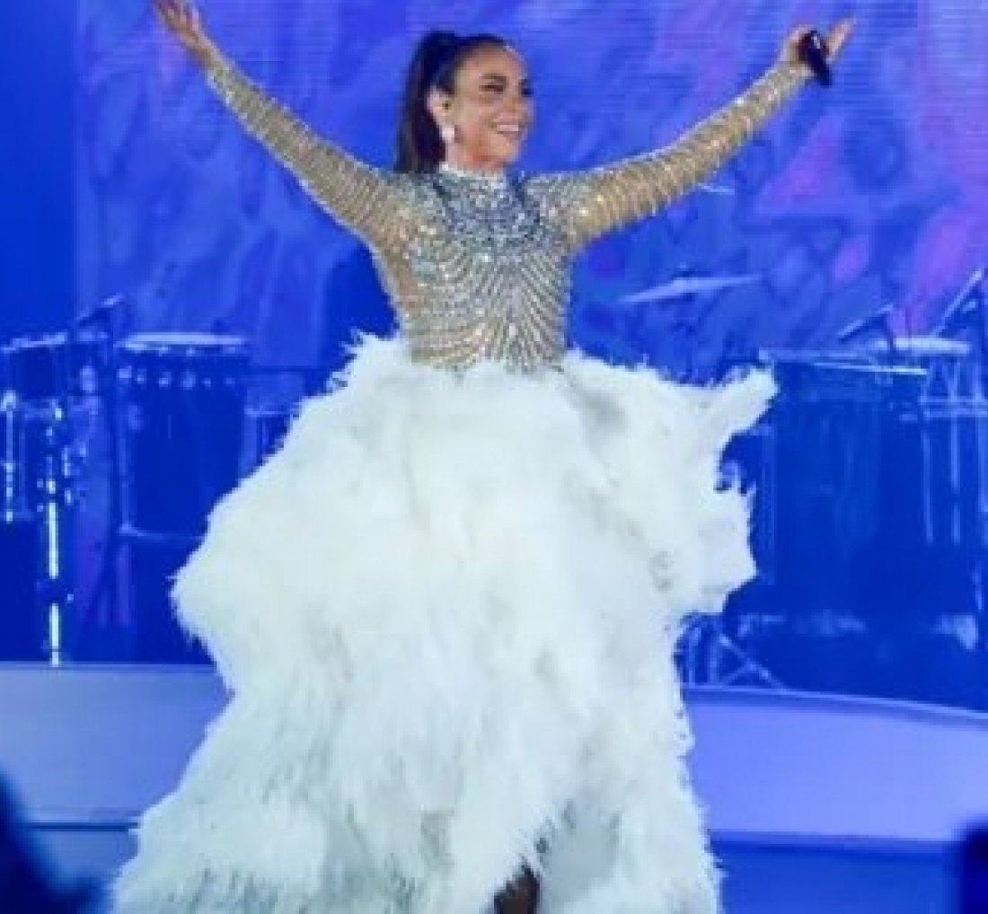 [E vai rolar a Festa! Ivete Sangalo reuniu artistas para cantar hit; veja vídeo ]