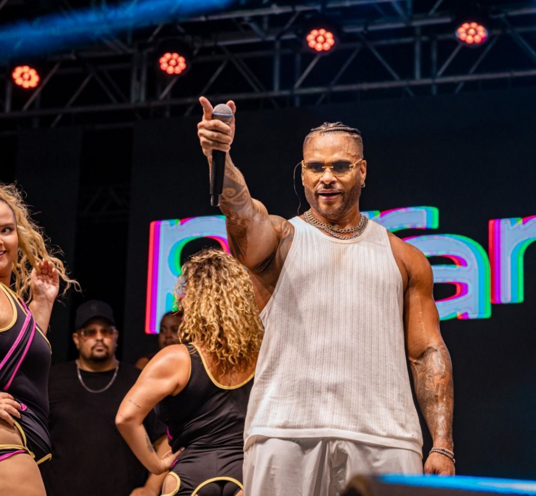 [De volta! Parangolé retoma a agenda de shows após temporada de férias]