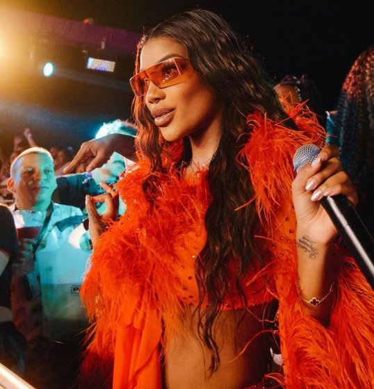 Ludmilla divulga trecho de nova música em Espanhol Ludmilla divulga trecho de nova música em Espanhol