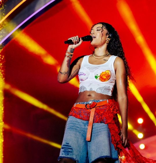 Ludmilla lota o Wet na estreia da turnê do Numanice #3. Confira Ludmilla lota o Wet na estreia da turnê do Numanice #3. Confira