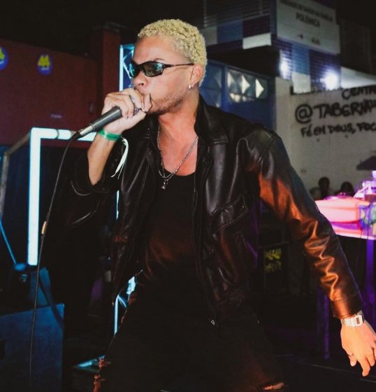 Com referências a BK' e ao Big Brother Brasil, rapper baiano lança clipe de [Com referências a BK' e ao Big Brother Brasil, rapper baiano lança clipe de