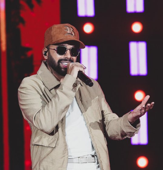 Unha Pintada grava seu primeiro DVD na Bahia e faz o Armazém ferver! Unha Pintada grava seu primeiro DVD na Bahia e faz o Armazém ferver!