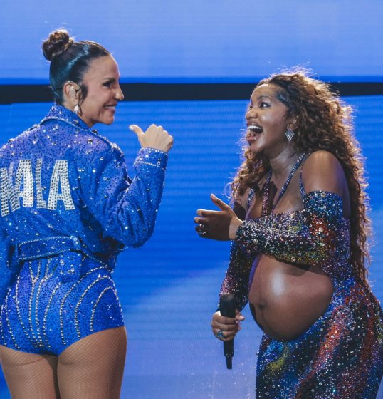 A jaqueta usada por Ivete Sangalo no Rock in Rio, em homenagem a Nala, entra em leilão A jaqueta usada por Ivete Sangalo no Rock in Rio, em homenagem a Nala, entra em leilão