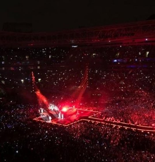 BTS leva o Brasil a loucura em primeiro show